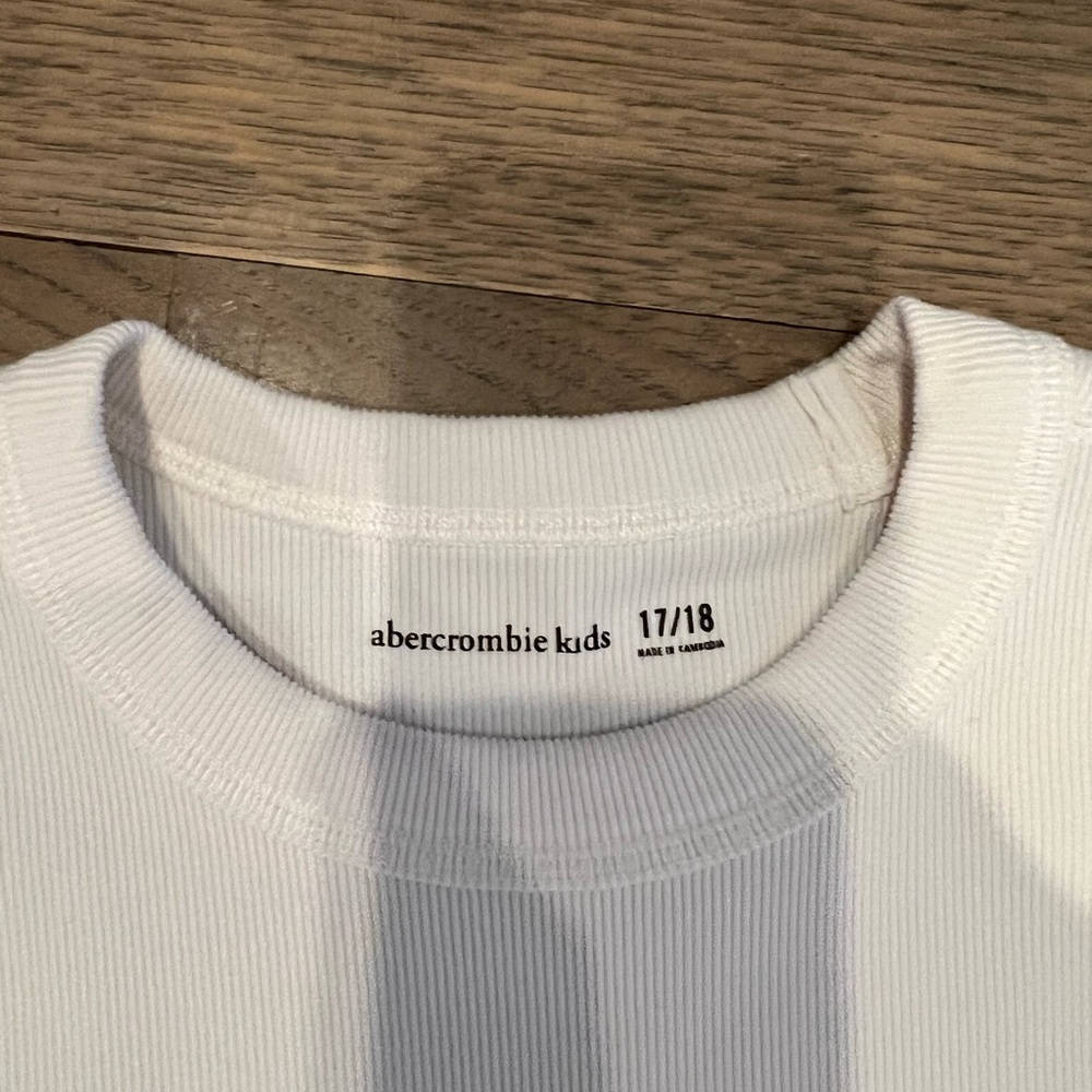 Abercrombie kids White Long Sleeve Shirt size 17/18 like new! - Picture 4 of 5